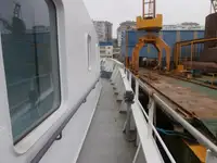 कंटेनर जहाज बिक्री के लिए