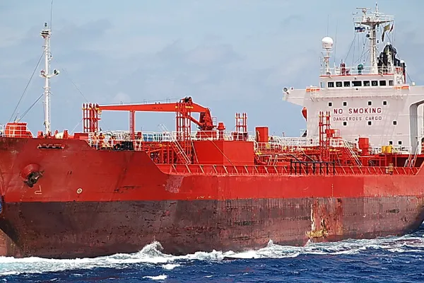Oil/Chemical tanker for sale