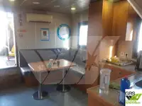 कार्य नौकाएँ बिक्री के लिए