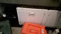 ट्रॉलर बिक्री के लिए