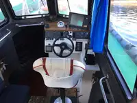 पायलट बोट बिक्री के लिए
