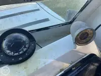 ट्रॉलर बिक्री के लिए