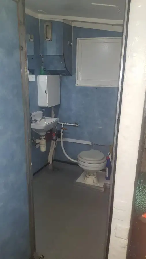 रो-रो जहाज बिक्री के लिए