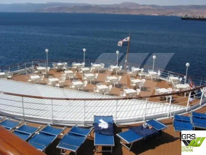 क्रूज जहाज बिक्री के लिए