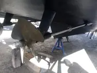 पायलट नाव बेचने के लिए