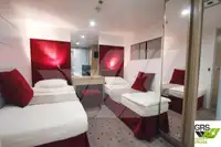 क्रूज जहाज बिक्री के लिए