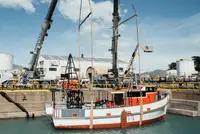 Trawler बेचने के लिए