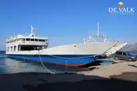 नौका पोत बेचने के लिए