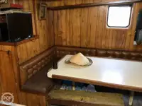 ट्रॉलर बिक्री के लिए