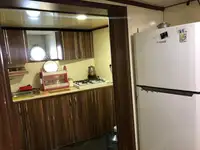 कार्य नौकाएँ बिक्री के लिए