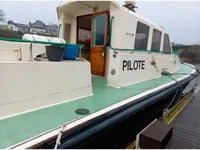 पायलट बोट बिक्री के लिए