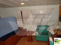 आपूर्ति जहाज बिक्री के लिए