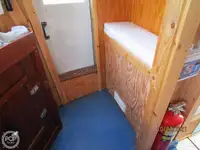 ट्रॉलर बिक्री के लिए
