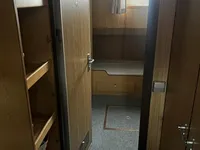 गश्ती नाव बिक्री के लिए