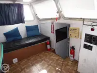 ट्रॉलर बिक्री के लिए