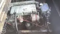 गश्ती नाव बिक्री के लिए