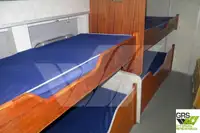 कार्य नौकाएँ बिक्री के लिए