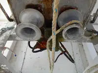 ट्रॉलर बिक्री के लिए