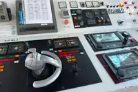 रो-रो जहाज बिक्री के लिए