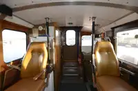 पायलट बोट बिक्री के लिए