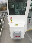 चालक दल की नाव बेचने के लिए