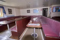 ट्रॉलर बिक्री के लिए