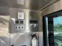 पॉन्टून बिक्री के लिए