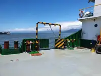 बादबानी जहाज बेचने के लिए