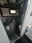 कार्य नौकाएँ बेचने के लिए