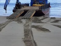 लैंडिंग क्राफ्ट, टैंक बिक्री के लिए
