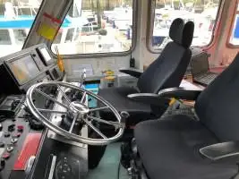 क्रू बोट बिक्री के लिए