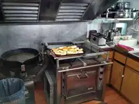 ट्रॉलर बिक्री के लिए