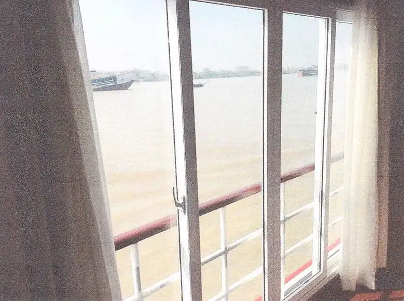 क्रूज जहाज बिक्री के लिए