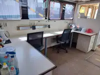 सर्वेक्षण पोत बिक्री के लिए