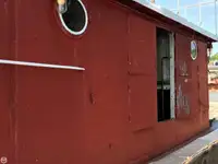 टोबोट बिक्री के लिए