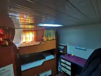 आपूर्ति जहाज बिक्री के लिए
