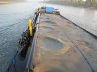 बार्ज बिक्री के लिए