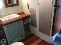 टोबोट बिक्री के लिए