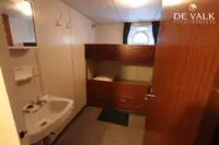 तैराता हुआ होटल बिक्री के लिए