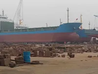 कंटेनर जहाज बिक्री के लिए