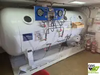 आपूर्ति जहाज बेचने के लिए
