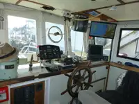 Trawler बेचने के लिए