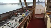 कंटेनर जहाज बिक्री के लिए