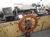 टोबोट बेचने के लिए