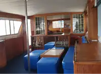 क्रूज जहाज बिक्री के लिए