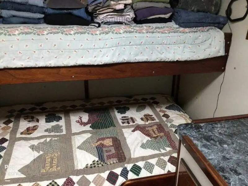 ट्रॉलर बिक्री के लिए