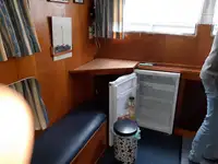 ट्रॉलर बिक्री के लिए