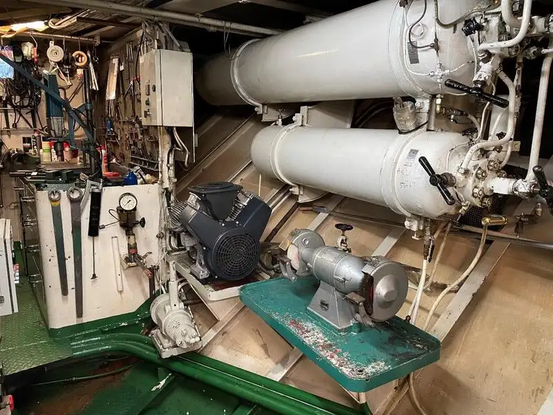क्रूज जहाज बिक्री के लिए