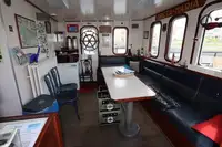 क्रूज जहाज बिक्री के लिए