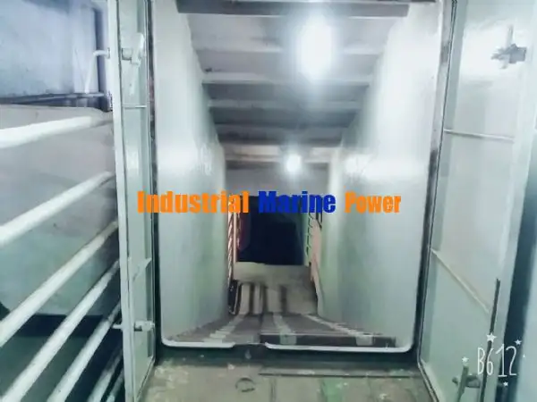 पशुधन वाहक पोत बिक्री के लिए
